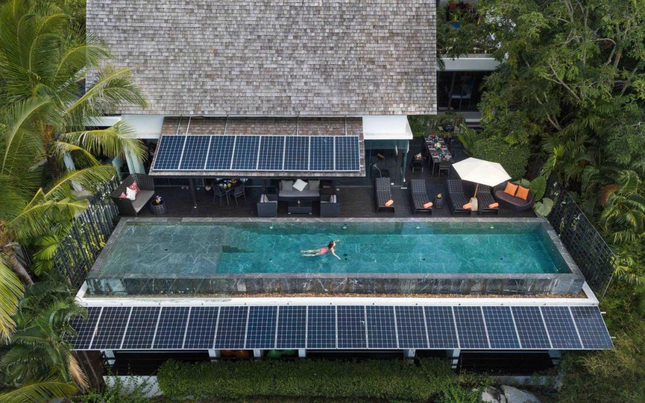 Villa Yang, Private Oceanfront Villa, Kamala Exteriér fotografie