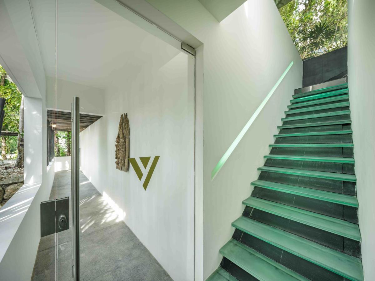 Villa Yang, Private Oceanfront Villa, Kamala Exteriér fotografie